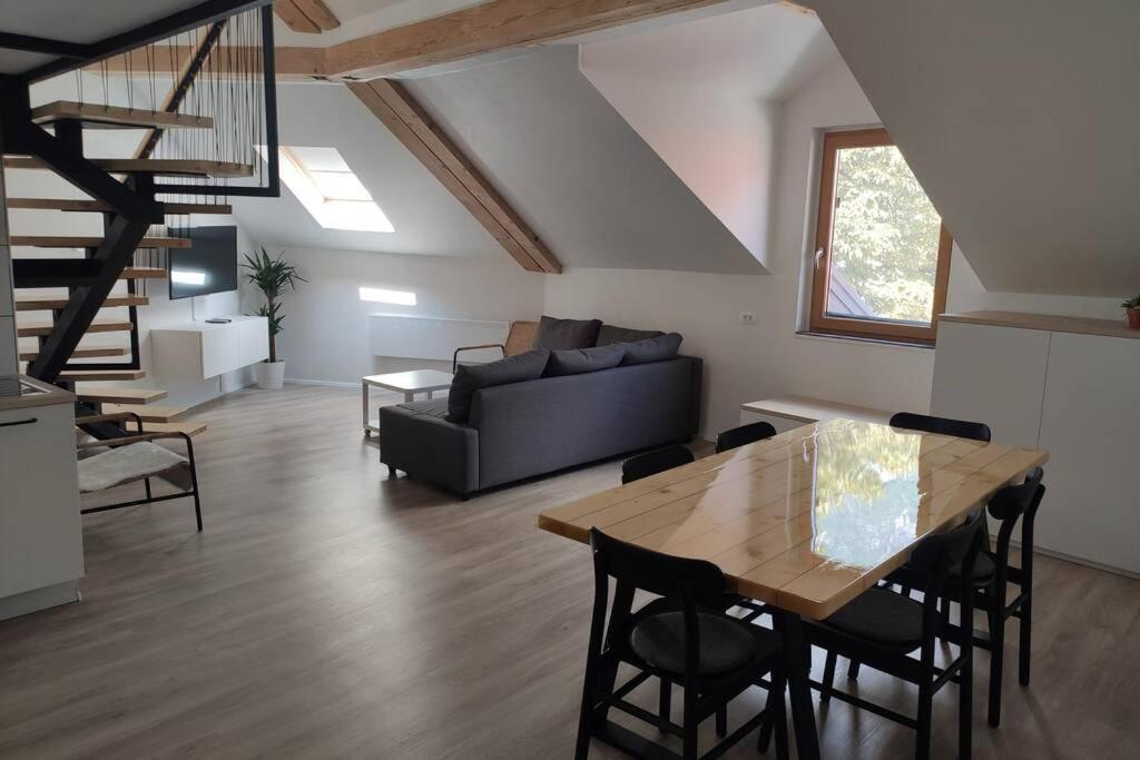 Bovec Loft Apartment エクステリア 写真